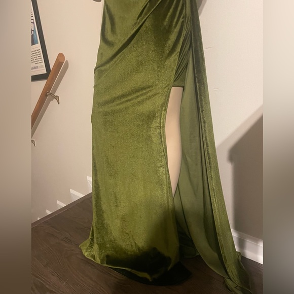Green Velvety Formal Halter Gown - Picture 3 of 8